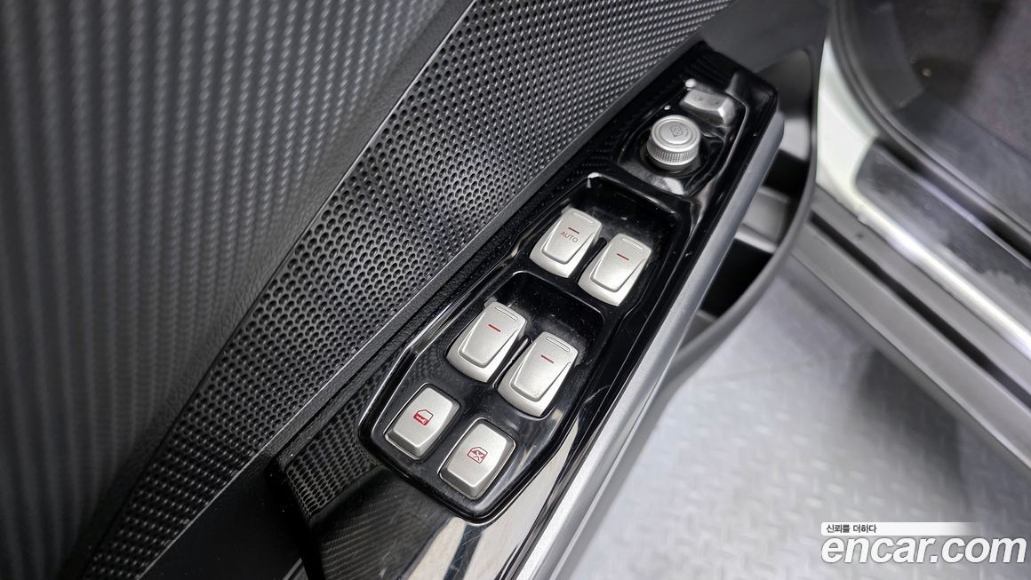 KG_Mobility_Ssangyong TIBOLI 2018