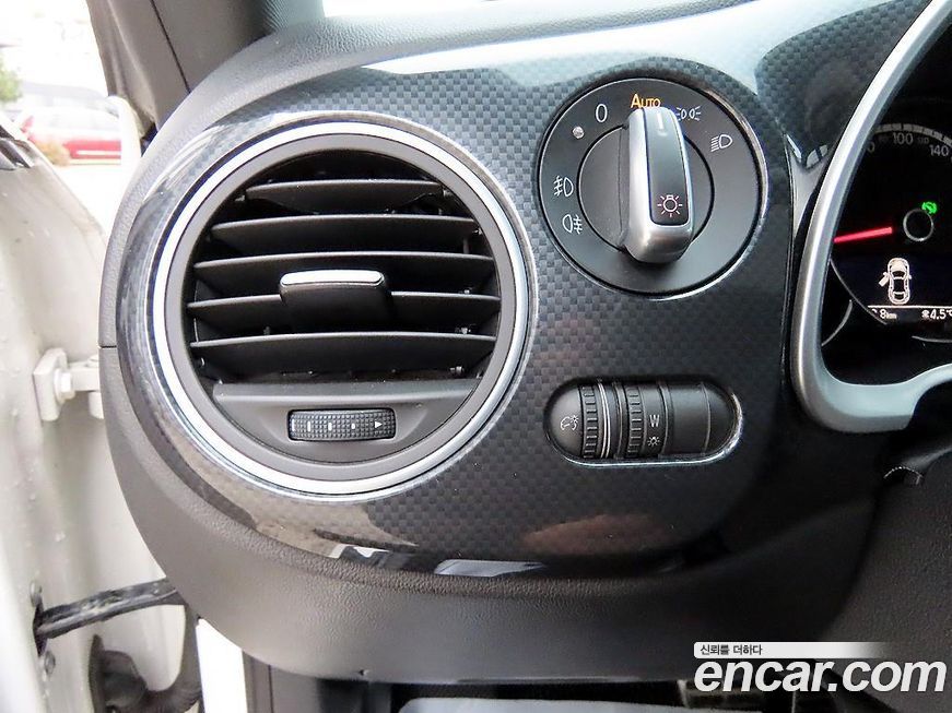 Volkswagen Beatle 2013