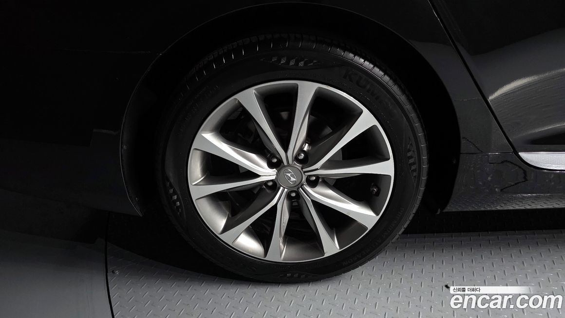 Hyundai Grandeur 2017