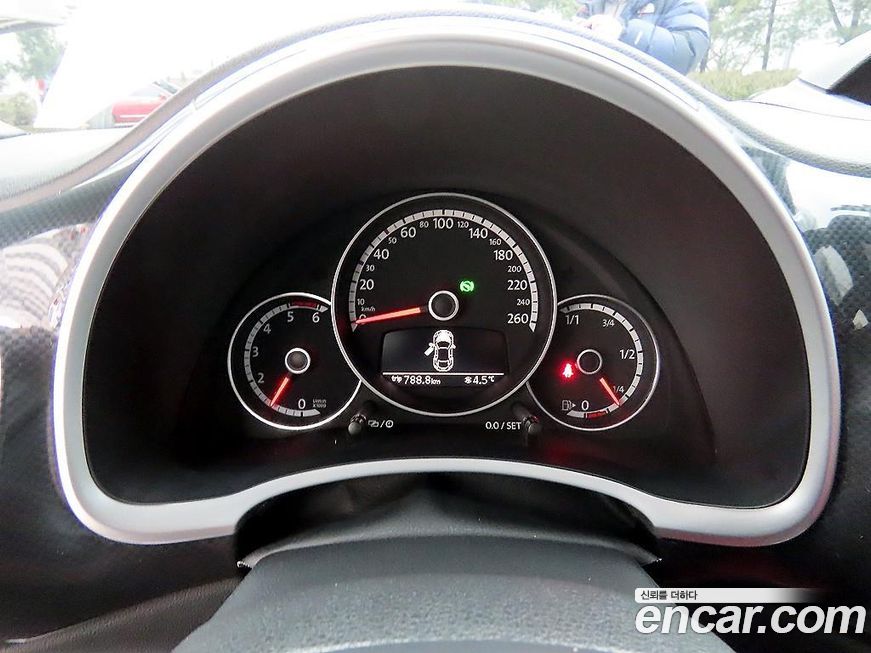 Volkswagen Beatle 2013