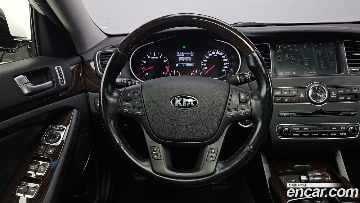 Kia K7 2016
