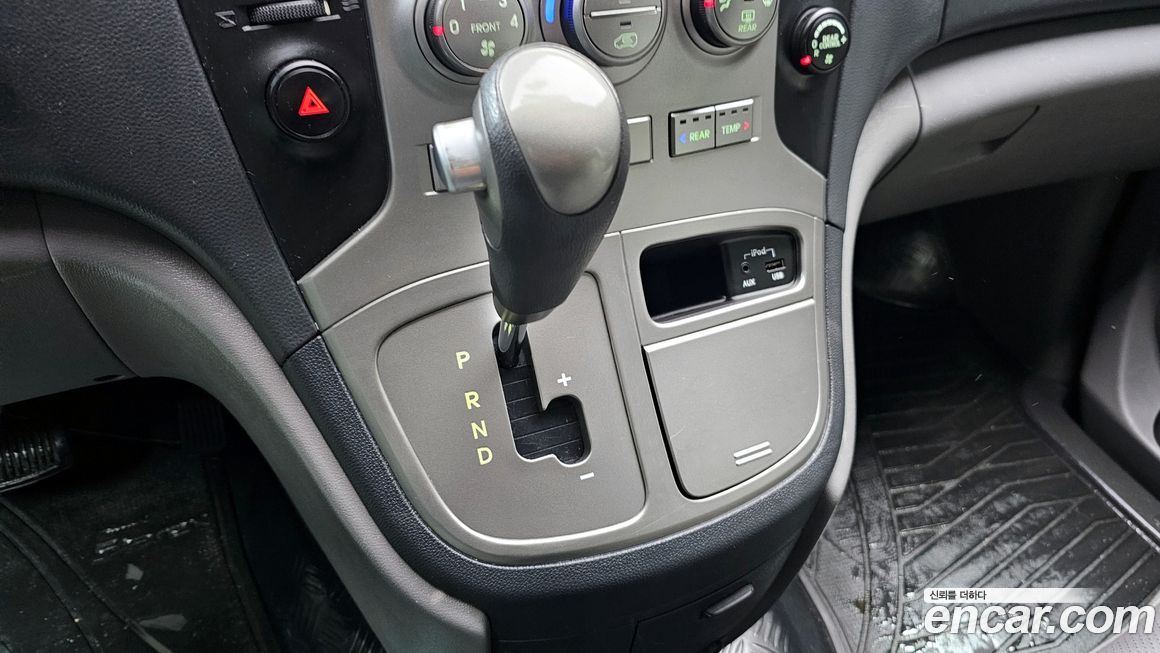 Hyundai Starex 2015