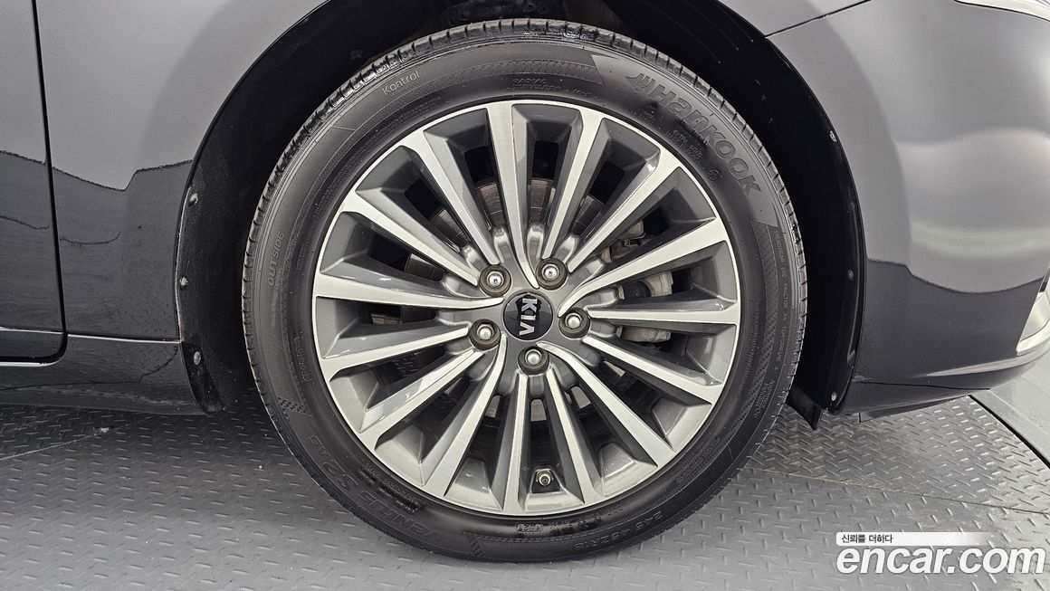 Kia K7 2016