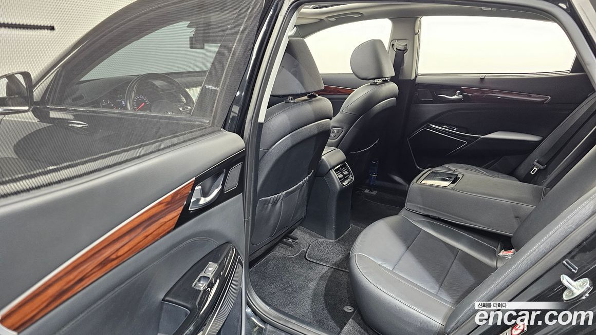 Kia K7 2016