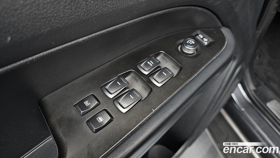 KG_Mobility_Ssangyong Rexton 2019