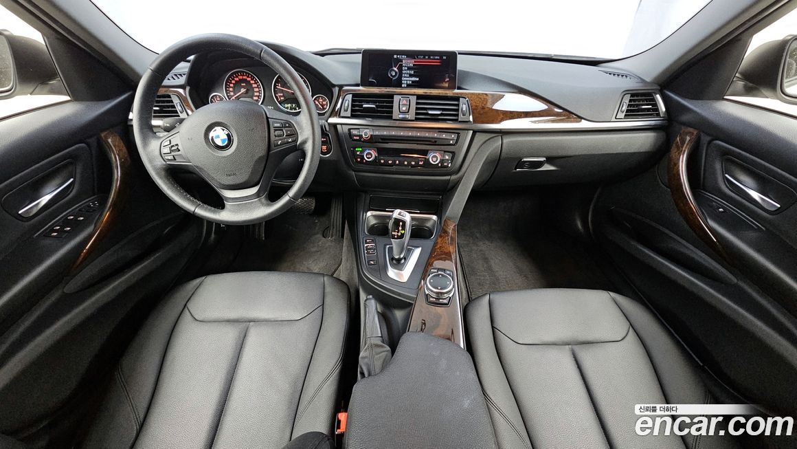 BMW 3-Series 2015