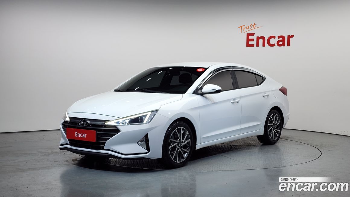 Hyundai AVANTE 2019