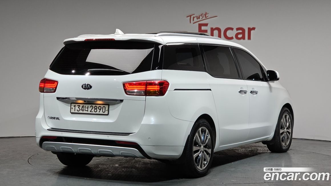 Kia Canival 2018