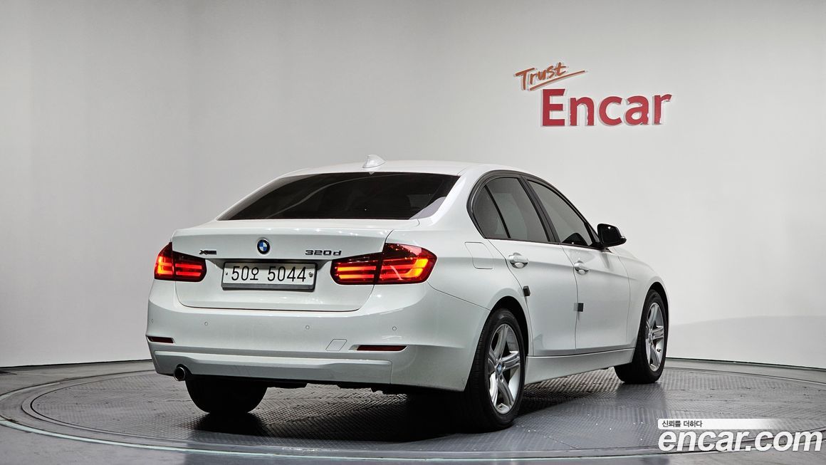 BMW 3-Series 2015