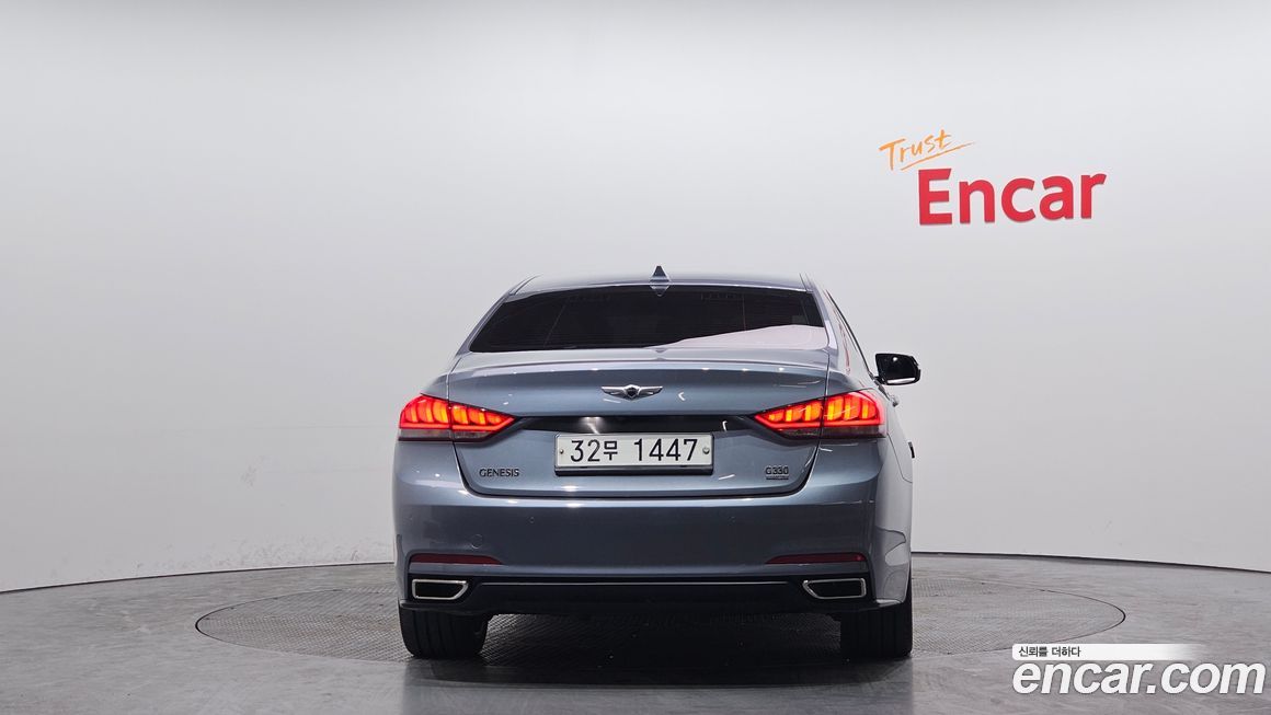 Hyundai Genesis 2016