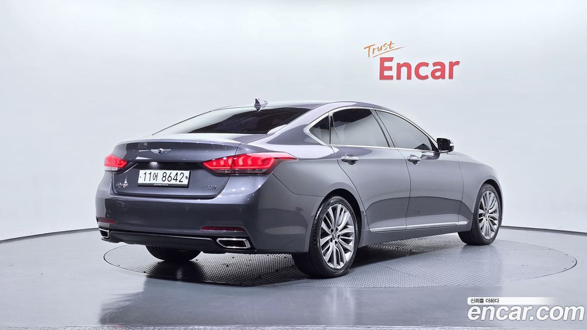 Hyundai Genesis 2016