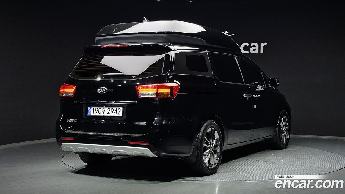 Kia Canival 2018
