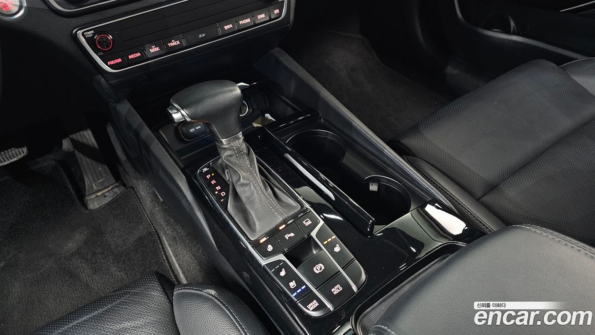 Kia K7 2016