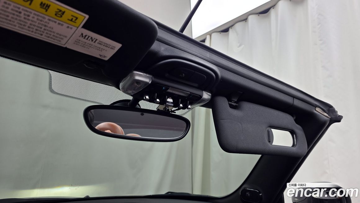 Mini Cooper Convertible 2019