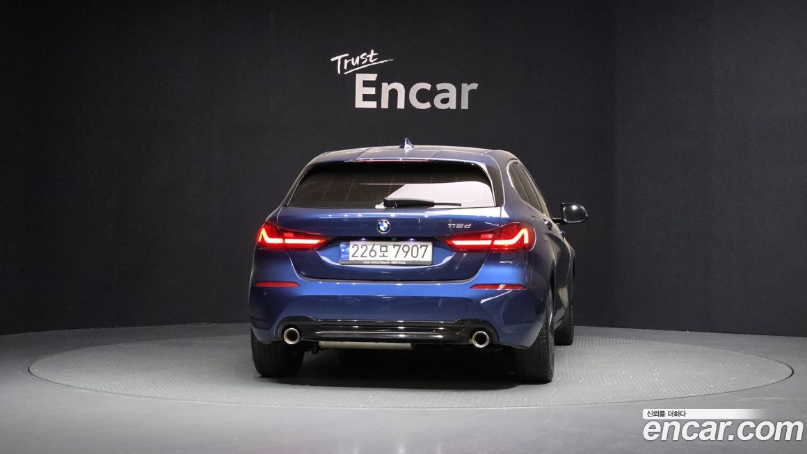 BMW 1-Series 2021