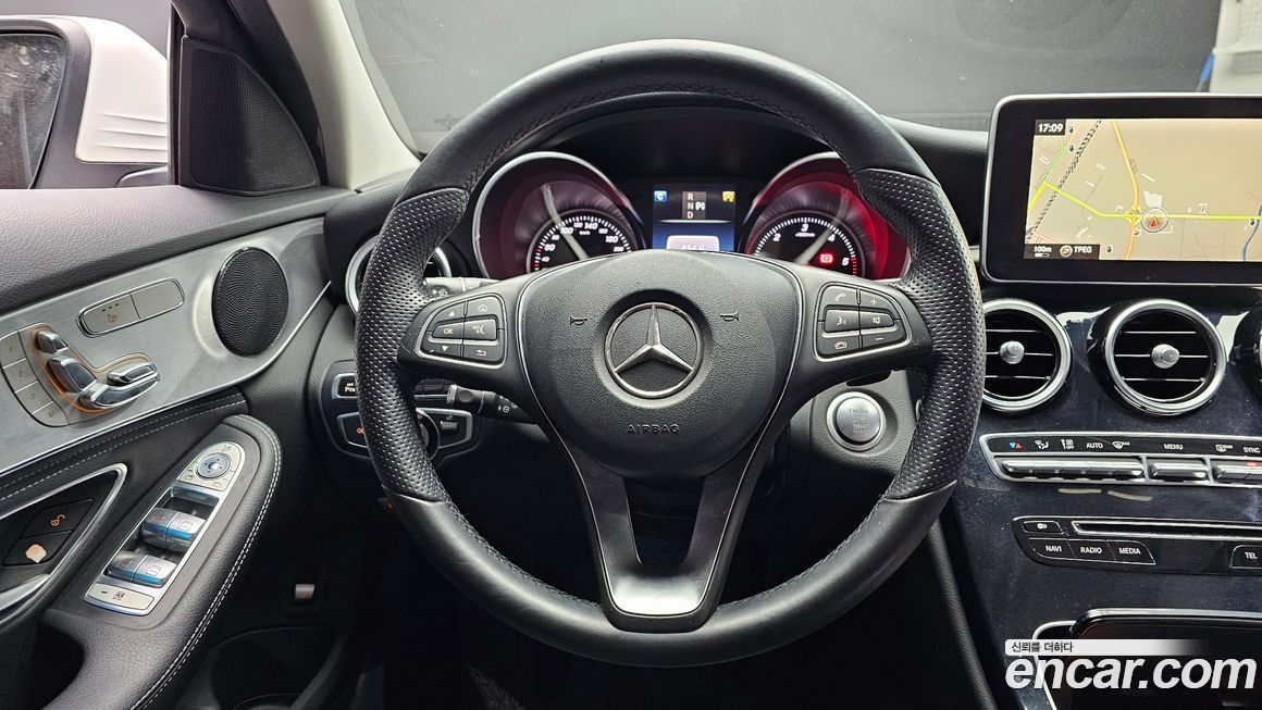 Mercedes-Benz C-Class 2016