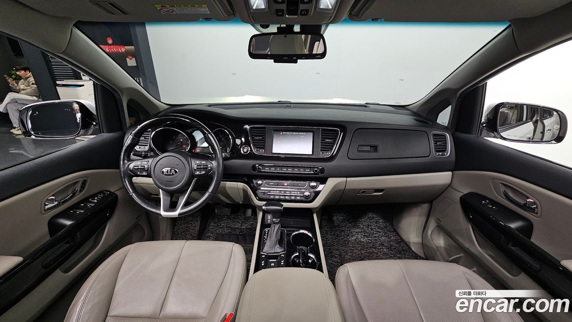 Kia Canival 2019