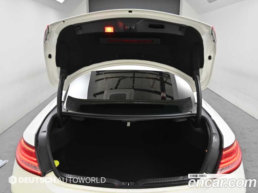 Mercedes-Benz C-Class 2017