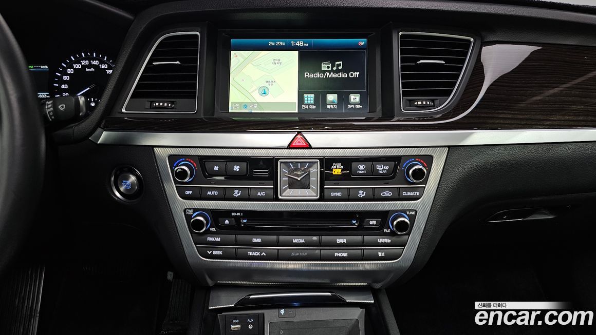 Genesis G80 2017
