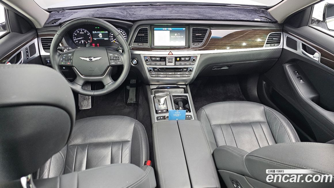 Genesis G80 2017