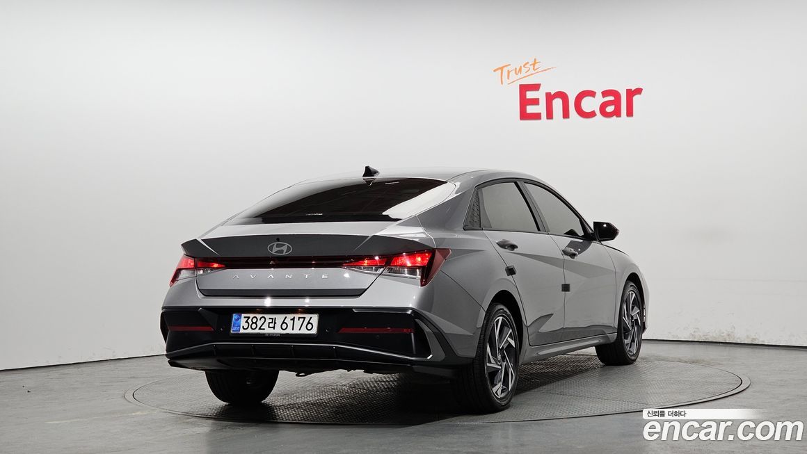Hyundai AVANTE 2026