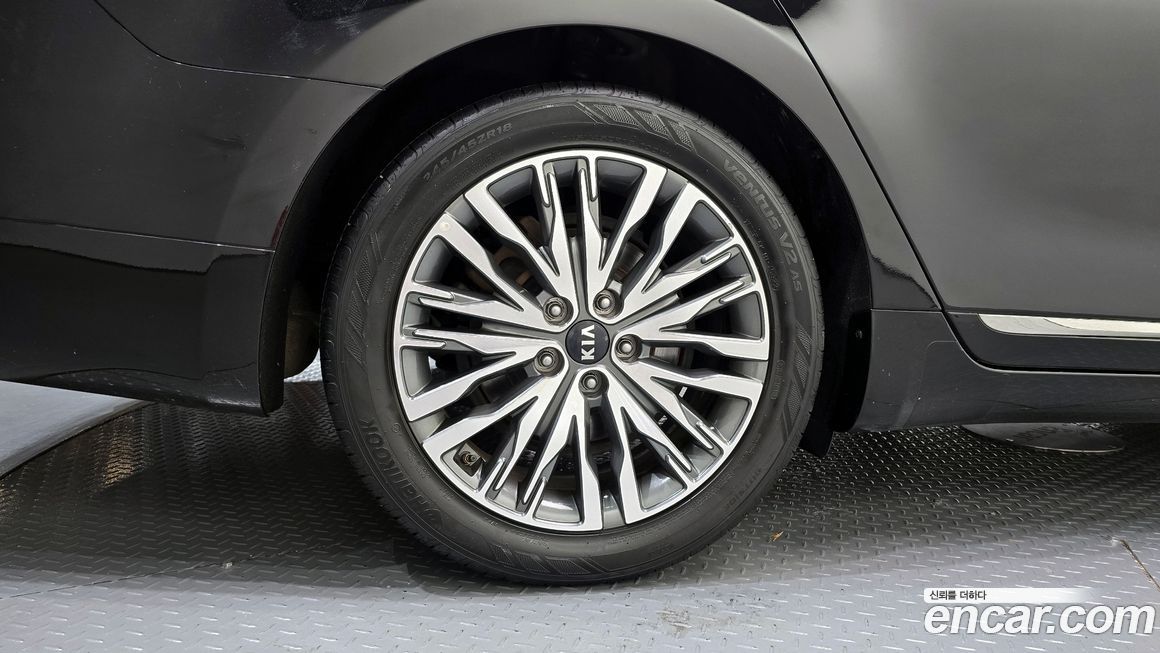 Kia K7 2020