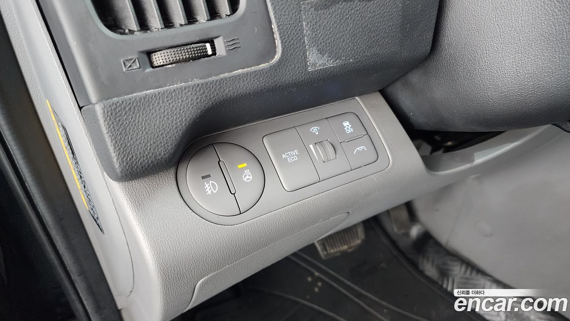Hyundai Starex 2021