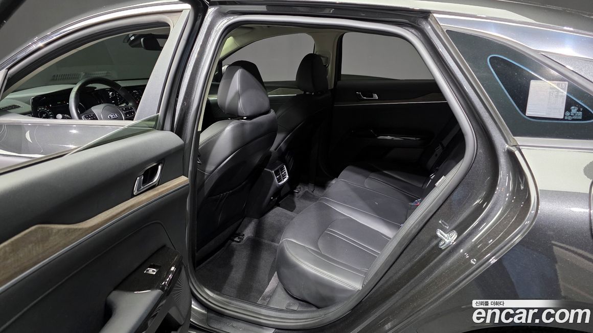 Kia K5 2021