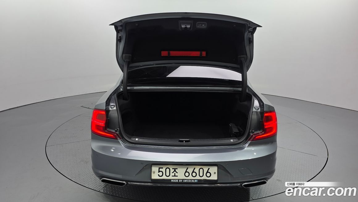 Volvo S90 2019