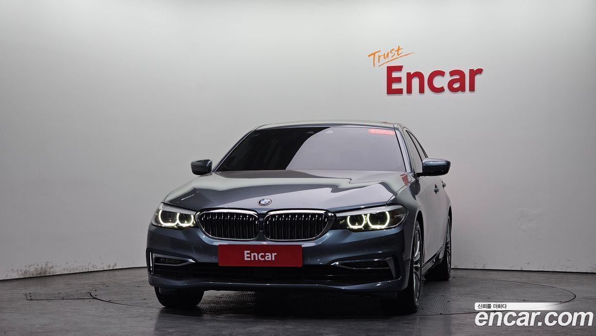 BMW 5-Series 2019