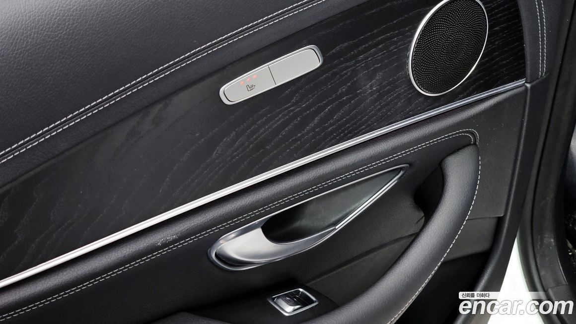 Mercedes-Benz E-Class 2020