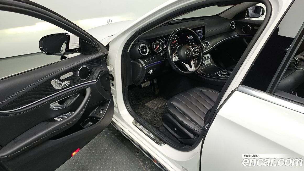 Mercedes-Benz E-Class 2020