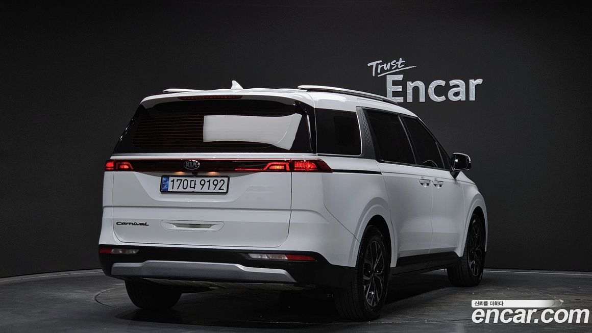 Kia Canival 2021