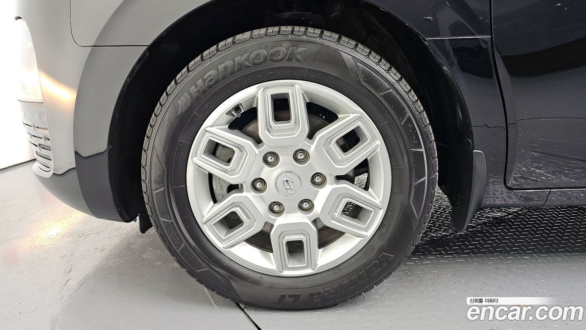 Hyundai Staria 2023