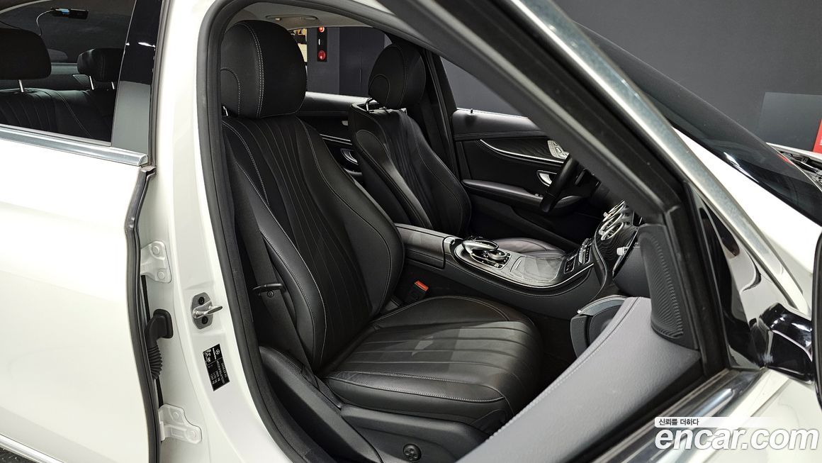 Mercedes-Benz E-Class 2020