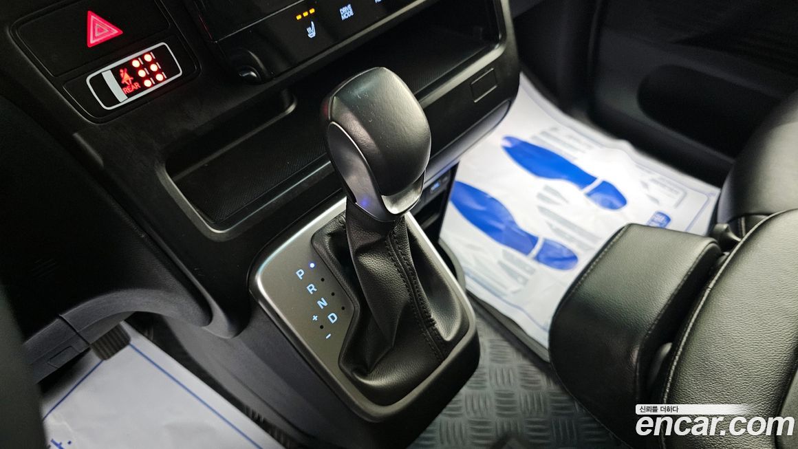 Hyundai Staria 2023