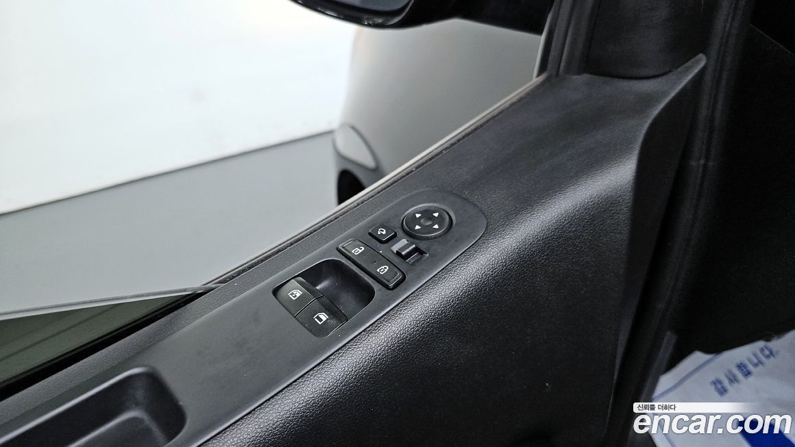 Hyundai Staria 2023