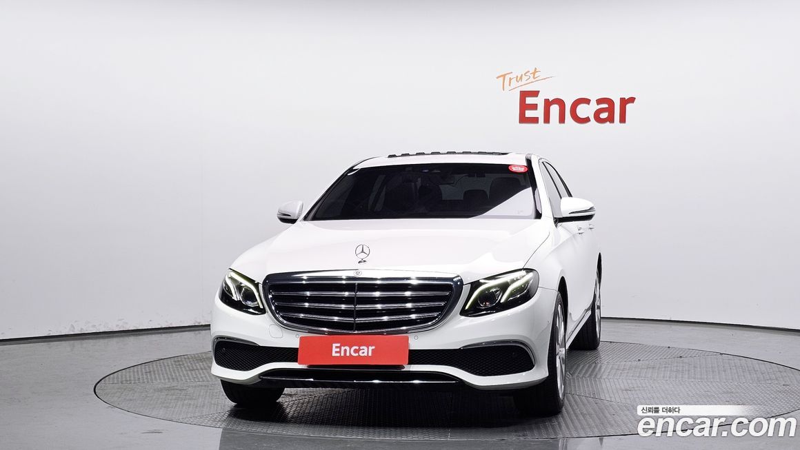 Mercedes-Benz E-Class 2020