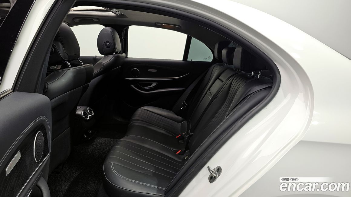 Mercedes-Benz E-Class 2020