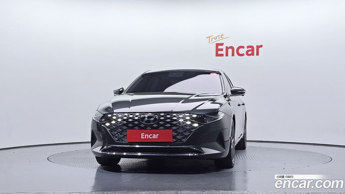 Hyundai Grandeur 2022