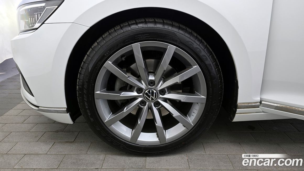 Volkswagen Passat 2021