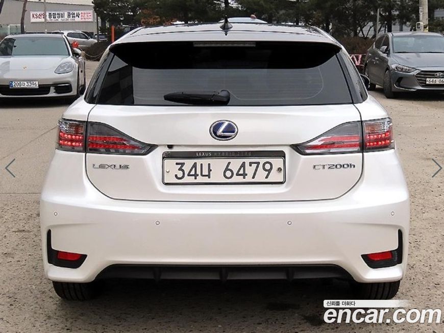 Lexus CT200h 2017