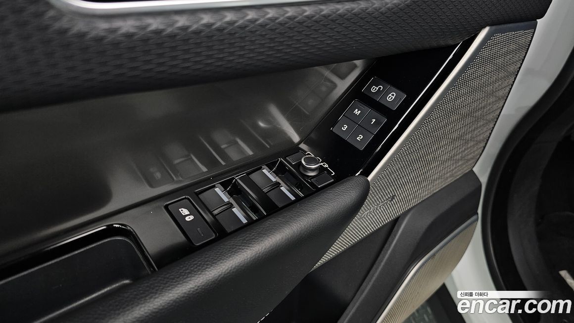 Land Rover Range Rover Velar 2018