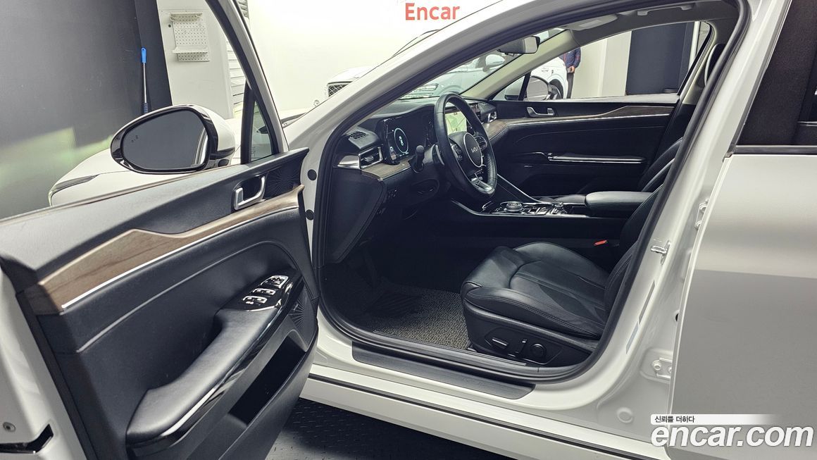 Kia K5 2023