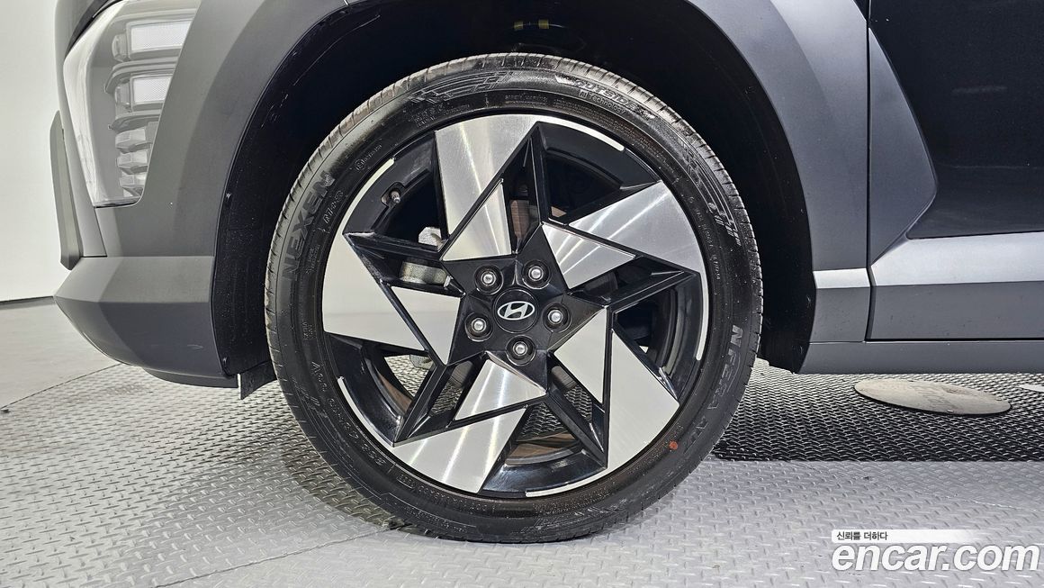 Hyundai Kona 2024