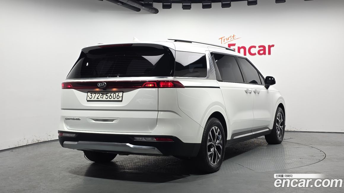 Kia Canival 2021