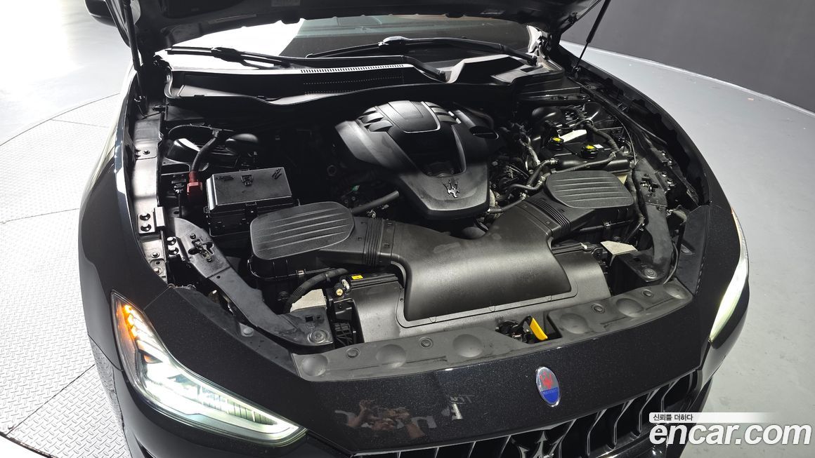 Maserati Ghibli 2018