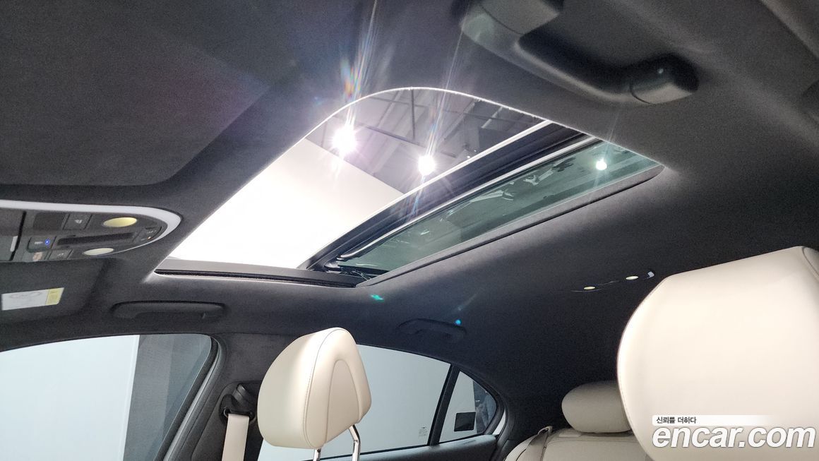 Genesis G70 2023