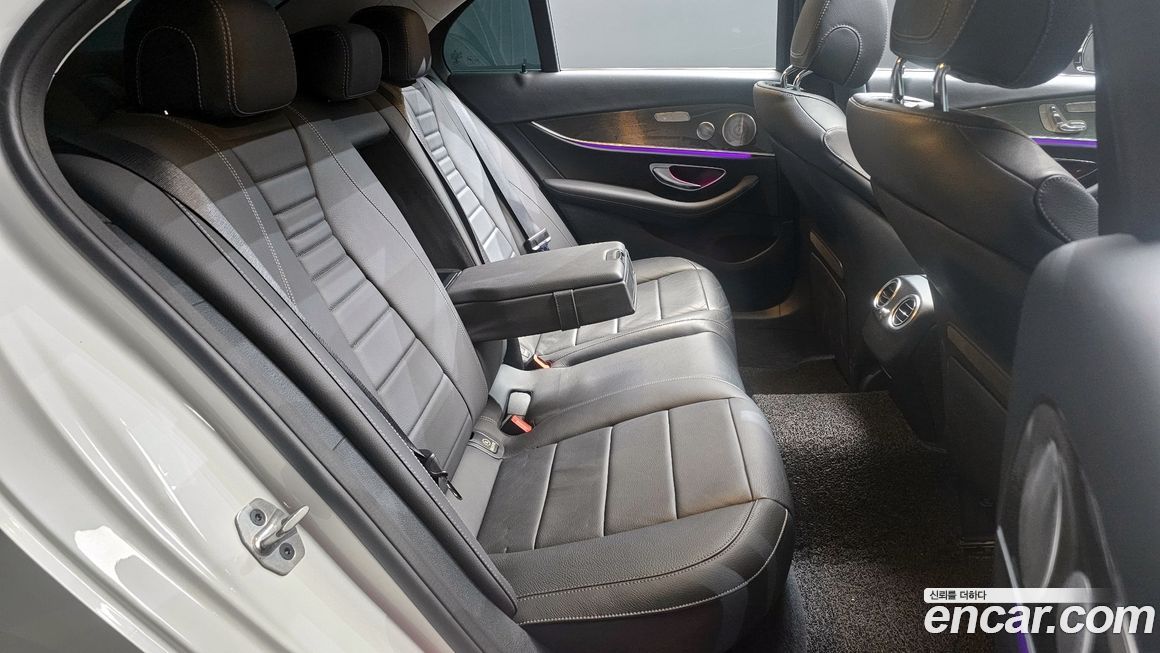 Mercedes-Benz E-Class 2020