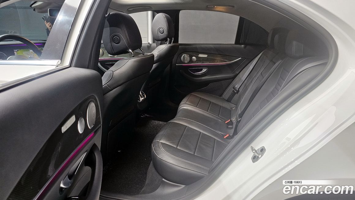 Mercedes-Benz E-Class 2020